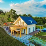 Villa Secluded Escape Hilltop With Hot-tub - Two Bedroom With Hot-tub Drusce