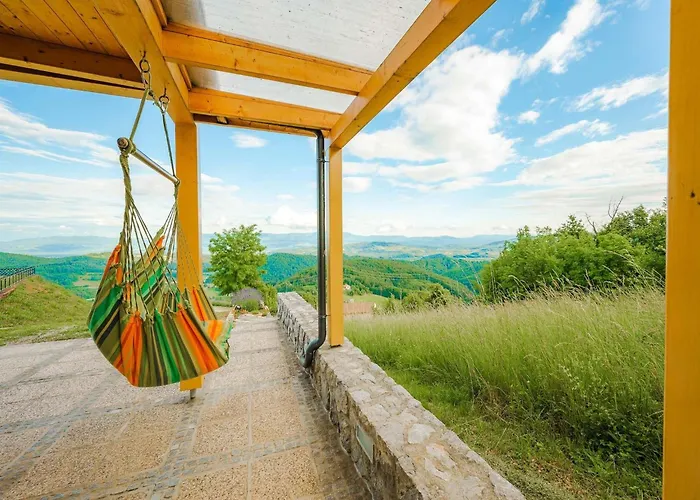 Secluded Escape Hilltop With Hot-tub - Two Bedroom With Hot-tub Villa