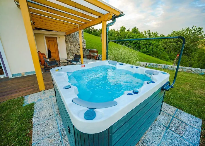 וילה Secluded Escape Hilltop With Hot-tub - Two Bedroom With Hot-tub Drusce